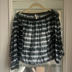 Elan Black  and White Tie-Dye Women's Top